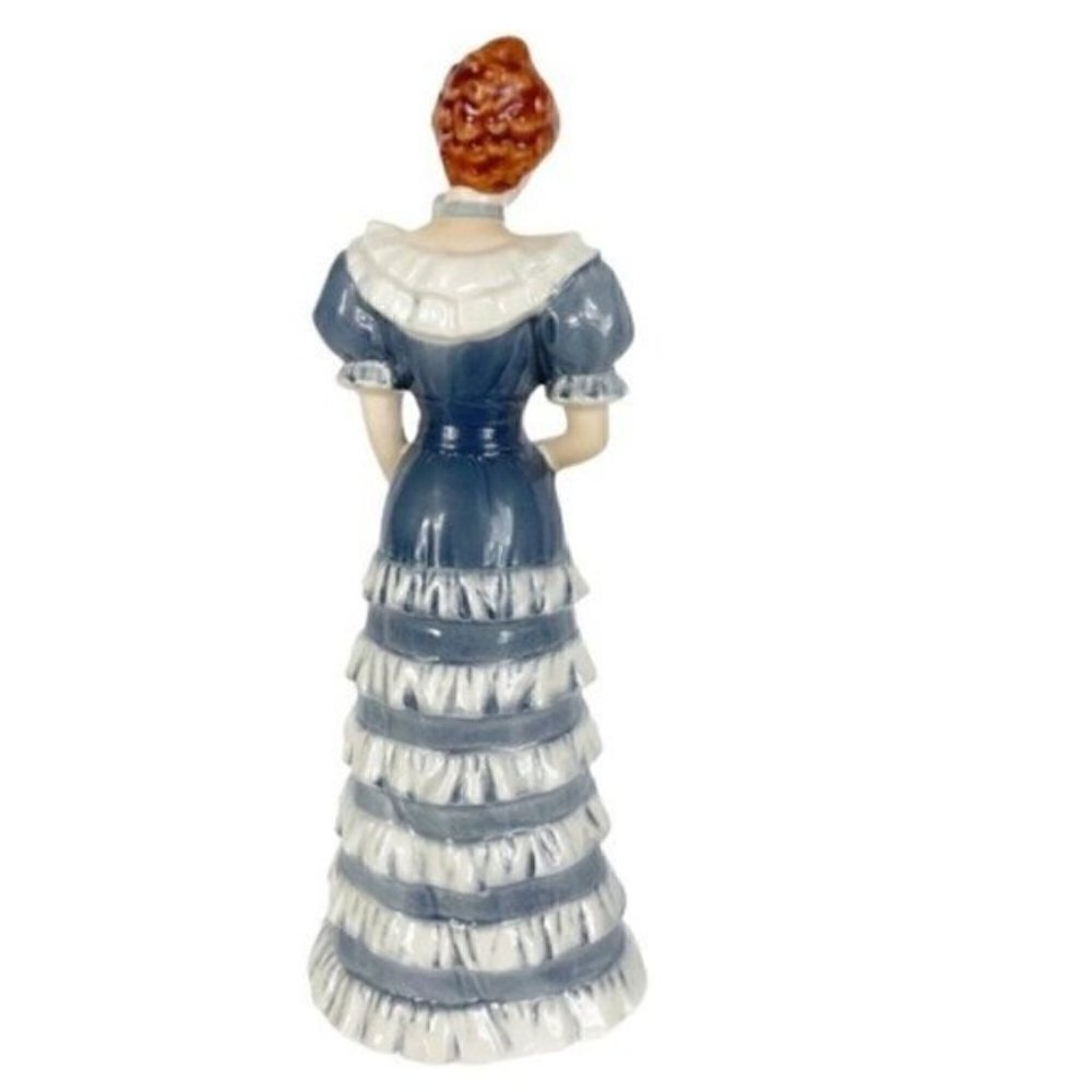 Goebel German Federation of Women's Club Lady Figurine 1984, Series 1 of 4 - Picture 7 of 15